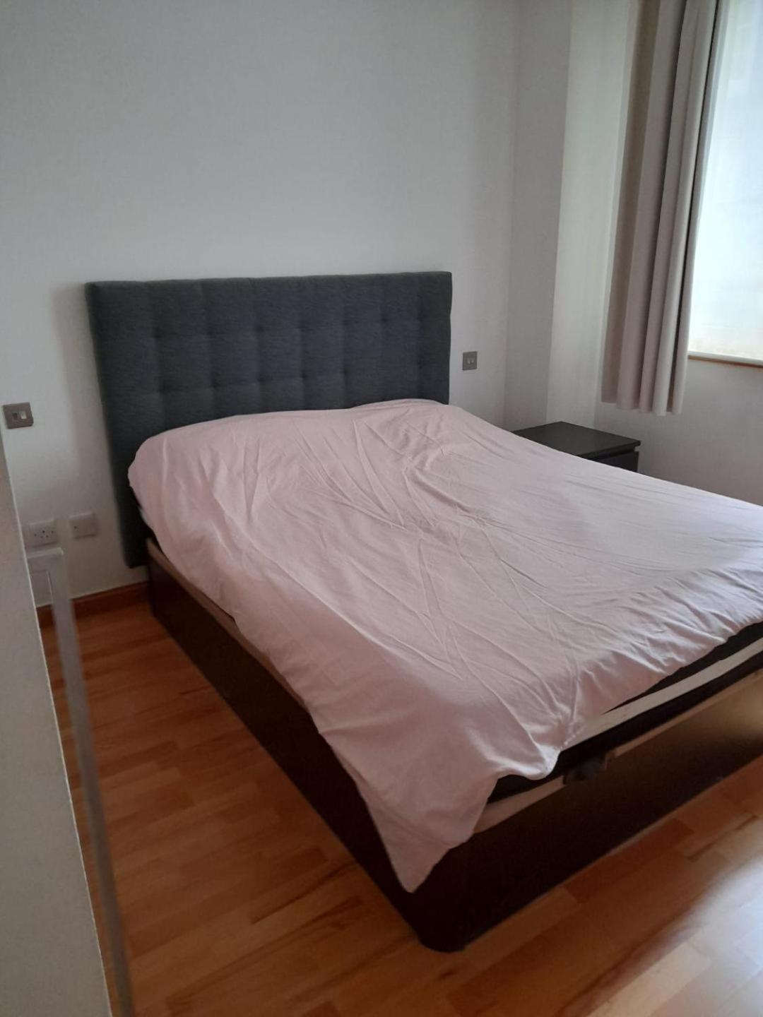 Three Bedroom Flat At Ocean Village غيبرالتار المظهر الخارجي الصورة