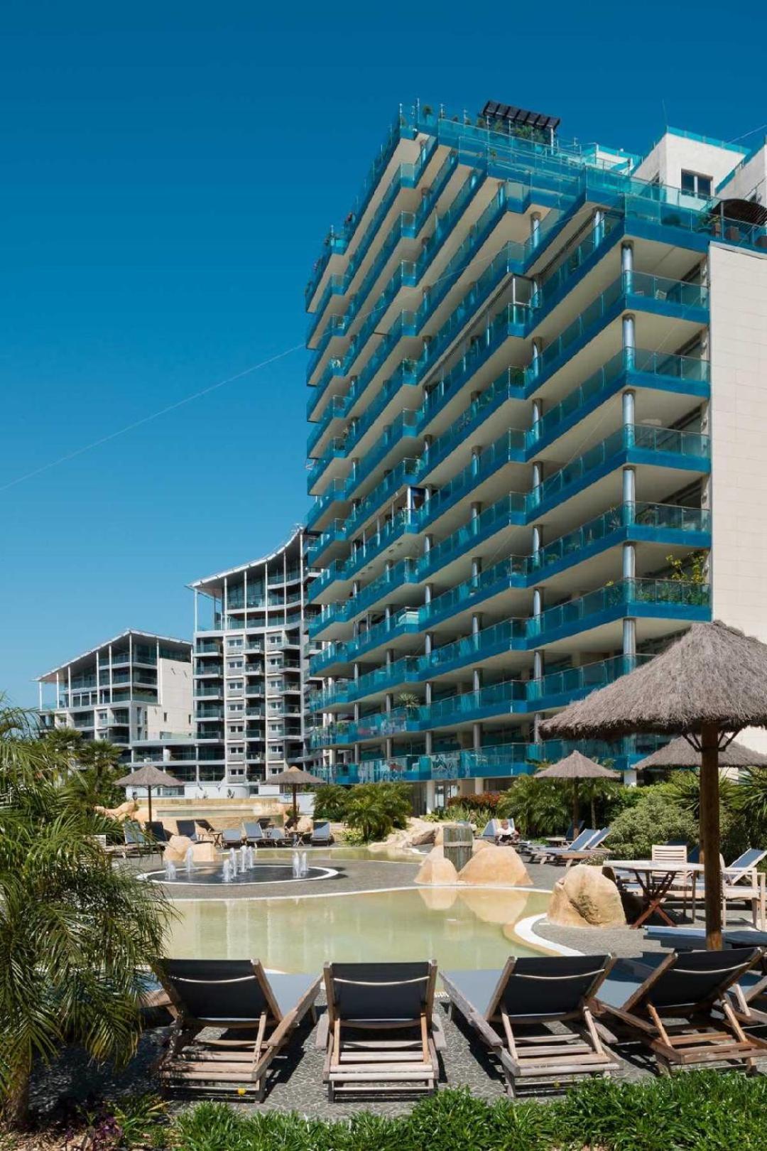 Three Bedroom Flat At Ocean Village غيبرالتار المظهر الخارجي الصورة